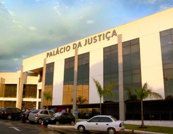 Foto da Notícia: Enquete sobre horário de funcionamento do Poder Judiciário encerra nesta quinta-feira