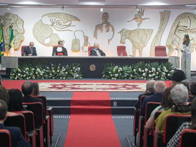 Notícia destaque: Presidente da OAB-MT participa da solenidade de posse dos novos dirigentes do TRT/MT